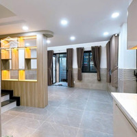 Căn Góc 2Mặt Tiềnhẻm Thông . Shr 46.8 M2 .5 Tầng Btct Kdc Hiện Hữu . Chỉ 5.750 Còn Tl