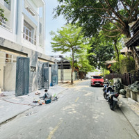 Nhà Đẹp Sát Ql13- Cafe Lộc Vừng, Cổng Đinh Thị Thi Vạn Phúc City, Đường Thông Xe Tải. Shr