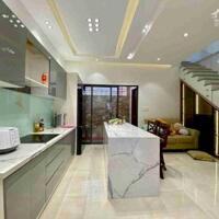 Bán nhà đẹp 2 mặt kiệt ô tô đường Núi Thành, Hòa Cường Bắc, Hải Châu, Đà Nẵng - Diện tích 56m2 ngang 5.5m