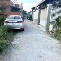 bán nhà mái thái mới xây phường phú tân , bến tre