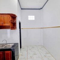 bán nhà mái thái mới xây phường phú tân , bến tre