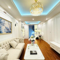 Bán Nhà Phố Ngọc Hà, Ở Luôn, Ngõ Thoáng Sạch, Gần Phố, Full Đồ, Dân Trí, An Ninh Tốt 43Mx5Tầng