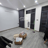 Tôi Chủ Không Tiếp Cò, Bán Gấp 130M2 Nhà 1 Trệt 2 Lầu Cuối Bình Dương - Đầu Bình Phước