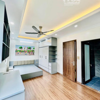 Đẳng Cấp Phân Lô Hoàng Quốc Việt, Thang Máy, Gara Ô Tô, Full Nội Thất Xịn, Ngõ Thông Bàn Cờ, 58M*8T