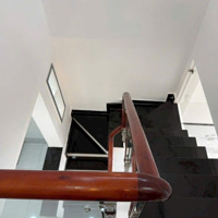 Bán Nr Đẹp Tại Cây Keo, 3,29 Tỷ, 50M2, 2 Phòng Ngủ 2 Vệ Sinh Hcm , Có Shr , Lh : 0968062321(Huy)