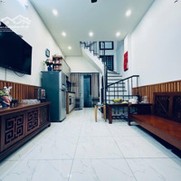 Cát Linh - 6 Tầng Lõi Đống Đa - Nhà Đẹp Siêu Hiếm - Nhỉnh 5 Tỷ