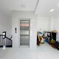 bán nhà phố Trương Định, Hai Bà Trưng 34m, 5 tầng. Giá: 8 tỷ. LH: 0937158386