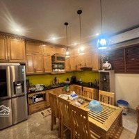 Chị Nga Bán Đất Tặng Nhà 95M2 X 3 Tầng, Giá 15. X Tỷ Nhỏ Phố Hoàng Như Tiếp, Bồ Đề