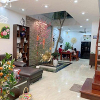 Bán Nhà Nguyên Hồng, 43M2X4 Tầng, Ba Bước Ra Phố, Nội Thất Siêu Đẹp. 10.7 Tỷ