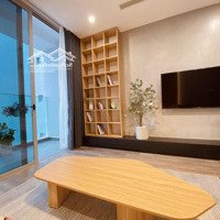 Chính Chủ Bán Căn 3 Phòng Ngủ 102M2 Tầng Trung Hướng Nam,Full Nt Tại The Nine Phạm Văn Đồng 8.49 Tỷ