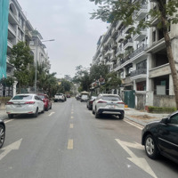Liền Kề Xây Thô Minh Nhựa 114Mmặt Tiền6M, Phố Lâm Hạ, Long Biên. Giá Bán 35,5 Tỷ. Liên Hệ: 0905568666