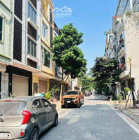 Bán Đất Thạch Bàn Đẹp 55M2, Ô Tô 5 Chỗ Thông, Yên Tĩnh, 7.5 Tỷ