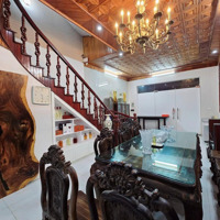 Hiếm Có Khó Tìm, Nhà Đẹp Phố Cầu Giấy, Lô Góc, Ôtô Đỗ Cửa, 70M2 X 6 Tầng,Mặt Tiền5M, Giá Bán 21.5 Tỷ