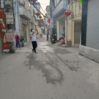 Bán Nhà Ngọc Hồi, Diện Tích 40M2 Giá Bán 8,5 Tỷ Kinh Doanh Sầm Uất