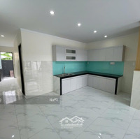 Giảm 200 Triệu, Bán Gấp Nhà 1 Trệt 1 Lửng Đúc Sân Xe Hơi, Ngay Ngã 3 Bình Ý, Tt 390 Triệu Nhận Nhà Ở Ngay