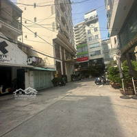 Hẻm Xe Tải 10M Đường Nguyễn Bỉnh Khiêm, Bến Nghé, Quận 1. Dt: 5*20M. Chỉ 32 Tỷ