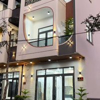 Gia Đình Em Cần Bán Căn Nhà Do Có Việc Cần Ra Nước Ngoài Để Định Cư 1 Thời Gian. Giá Bán 1 Tỷ 400 Triệuiệu