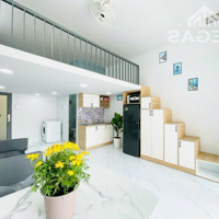Cho Thuê Duplex Ban Công _ Full Nội Thất Tiện Nghi _ Ngay Nguyễn Văn Cừ Quận 1