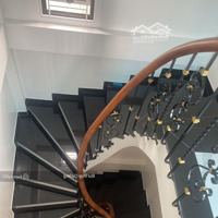 Bán Nhà Mặt Ngõ Trương Định, Hai Bà Trưng, Kinh Doanh, Đẹp, Ở Luôn 42M, 4 Tầng,Mặt Tiền5,3M. Giá Bán 8,6 Tỷ