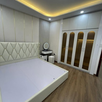 Chủ Cần Bán Gấp Nhà Đê La Thành 5 Tầng 35M2 Giá Bán 7.2 Tỷ