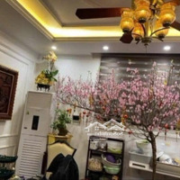 Vip Ô Tô Tránh, 2 Thoáng, Gara, Phố Hoàng Quốc Việt, Ở Sướng, 64M2 X 4 Tầng, Mặt Tiền 5.4M, 17.9 Tỷ