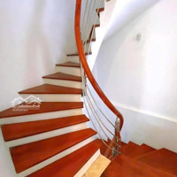 Mặt Phố Tây Sơn - Đống Đa Kinh Doanh Đỉnh - 30,1 M2 X 6 Tầng X Giá Bán 11.8 Tỷ. Giá Siêu Hợp Lý
