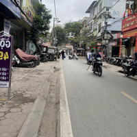 Bán Nhà Tập Thể Tầng 1 Kinh Doanh Rất Tốt Phố Chợ Quận Hoàng Mai 70M2, Chỉ 4,85 Tỷ