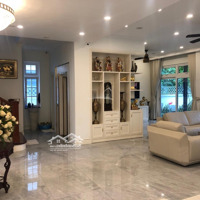 Bán Bt Đơn Lập Hoa Phượng 151M2, Hoàn Thiện Đẹp, Đường Thông Thoáng, Mặt Công Viên, Đủ Đồ Giá Bán 41 Tỷ