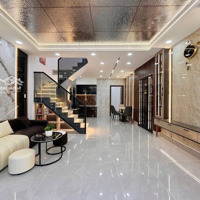 Ra Nhanh Nhà Chú Sáu Định Cư. Cao Thắng, Phường 15, Phú Nhuận. Giá Chỉ 2Tỷ700/55M2. Hẻm Oto 5M