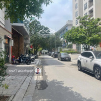 Bán Nhà Ngõ 647 Lạc Long Quân, Tòa Building Lô Góc Vp 230M2, 8Tầng, Mt11M, Oto Tránh Vỉa Hè, 89.5Tỷ