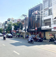 Giải Cứu Chủ Nhà! Góc 2Mt Nguyễn Gia Trí (10X20M)_Hdt 160 Triệu_ 5 Tầng _ Giá Chỉ 39 Tỷ!