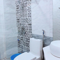 Cho Thuê Nhà Ngõ 207 Bùi Xương Trạch 33M2 X 3T Giá 8. 5 Triệu