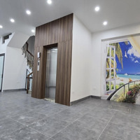 Bán Nhà Phân Lô Phố Nguyễn Xiển, Thanh Xuân, Lô Góc, Oto Tránh,Diện Tích55M2, 6 Tầng Thang Máy,Mặt Tiền5,8M.