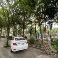 Rẻ Giật Mình!! Biệt Thự Tây Nam Linh Đàm, Hoàng Mai. 200M2, View Vườn Hoa, Đẹp Nhất Khu Vực