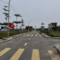 Em Cần Bán Gấp Mảnh Này Đối Diện Ngay Nhà Văn Hóa Sân Bóng, 82 M2, Ngay Khu Du Lịch Biển Quất Lâm