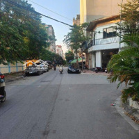 Nhà Đẹp Gần Kdt Hinode -Ô Tô Đỗ Cổng, 5 Tầng Đủ Tiện Nghi, Giá Rẻ Nhất Khu Vực!