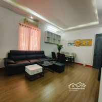Bán Căn Tập Thể Trần Quốc Hoàn Sau Trường Dhspdiện Tích43/80M2 Nhà Tầng 2 Ô Tô Đỗ Cửa Chỉ 3,9 Tỷ