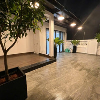 Bán Nhà K300 - C18, Hầm 5 Lầu, Thang Máy, Hồ Bơi, Phòng Master, Vừa Ở Vừa Làm Văn Phòng