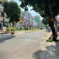 Bán Nhà Cô Giang P4 Vũng Tàu 1 Trệt 2 Lầu Đường 20M Có Vỉa Hè Giá Bán 10.8 Tỷ