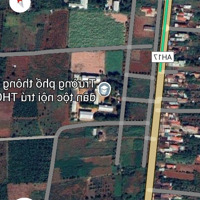 Chư Sê. Mặt Ql14 Trước Ubnd Xã Iapal 2 Lô Liền Kề 7 X 25, Tổng 14 X 25. Full 350 Thổ Cư