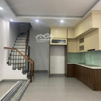 Bán Nhà Phân Lô Đội Nhân Ba Đình , 30M Oto Đỗ , 6 Tầng Thang Máy , Nhà Xây Mới , Chỉ Hơn 9 Tỷ