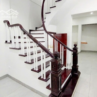 Bán Nhà Phố Nguyễn Khánh Toàn - 48M X 5 Tầng - Giá Bán 12.5 Tỷ - Trung Tâm Cầu Giấy - Ngõ Thông Thoáng