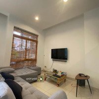 Cho Thuê Nhà Phố Kinh Doanh Đường Quốc Hương, Thảo Điền, Q2 (9Mx12.6M). Giá Thuê 70 Triệu/Th