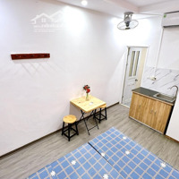 Chính Chủ Cho Thuê Ccmn Phố Hàng Cân, Giá 4,3 Triệu/Tháng, Đầy Đủ Đồ, Oto Đỗ Cửa, Gần Hồ Hoàn Kiếm