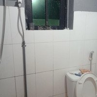 Cho Thuê Np 60M2 Tại Chính Trung, 7 Triệu/Th, 1 Phòng Ngủ 1 Vệ Sinh Mặt Tiền 5M