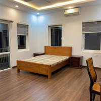 Cho Thuê Nhà Lạc Long Quân, Tây Hồ Gần Lotte 100M, 5 Tầng Đường 8M Làm Vp, Ở, Kd Giá Chỉ 30 Triệu