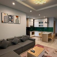 Cần Bán Căn 1 Phòng Ngủtầng Cao Toà B