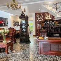 Bán Nhà Khu Làng Báo Chí, P. Thảo Điền- Quận 2. Dt: 10 X11 ( 3 Tầng). Giá: 24,5 Tỷ