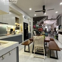 Siêu Phẩm Quận 8 Nhà 4 Tầng 5X20M, Đã Có Điện Nlmt Mặt Tiền Kd Sầm Uất!