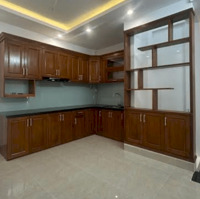 Siêu phẩm Hoàng Mai, 6 tầng thang máy, kinh doanh, ngõ ô tô, 47m2, nhỉnh 13 tỷ